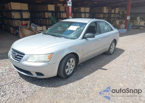 2009 Hyundai Sonata Gls from USA, damaged, VIN 5NPET46C39H496563